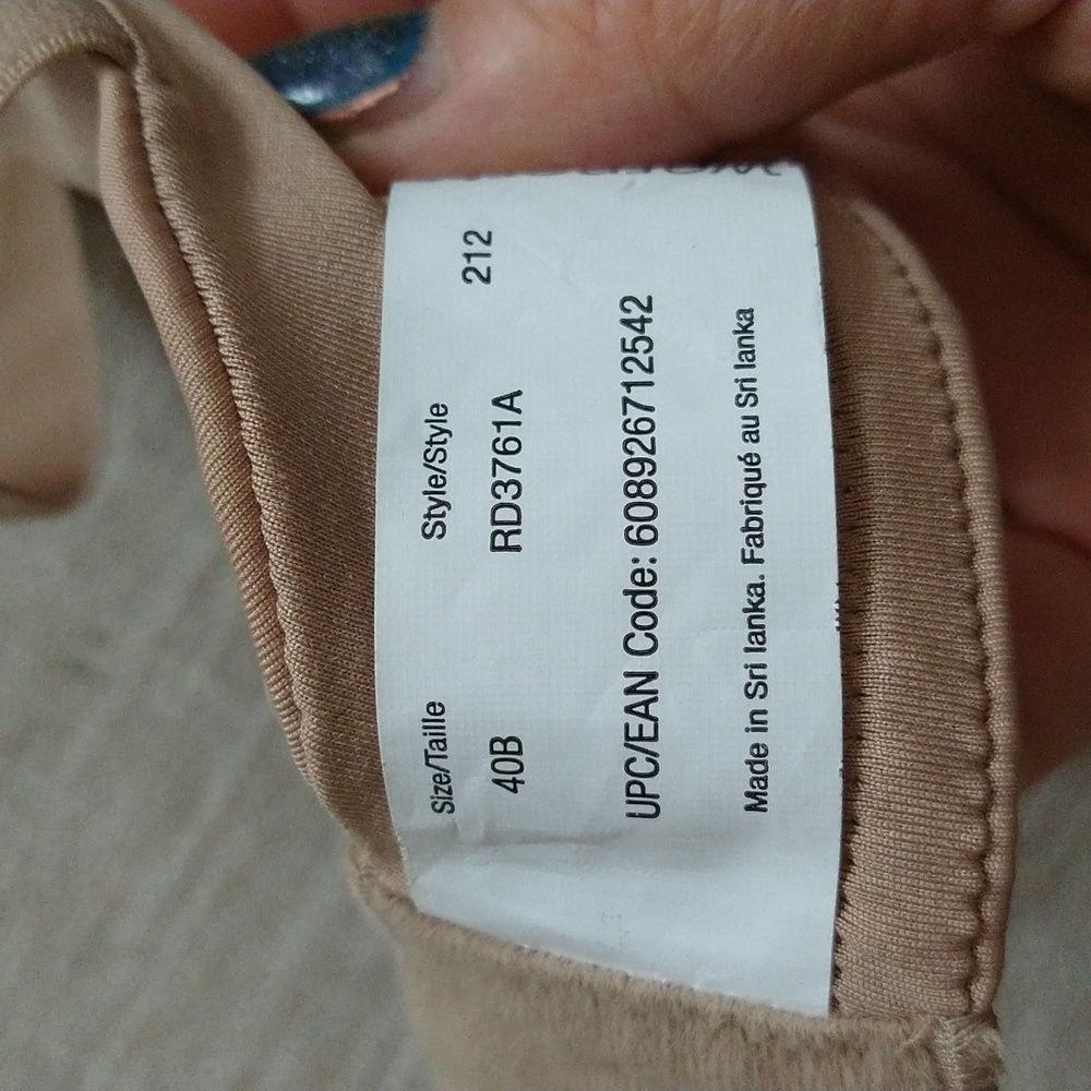 Two NWT 🍂Warners Cloud -9 Bra 🍂size 40B🍂 - Picture 8 of 11